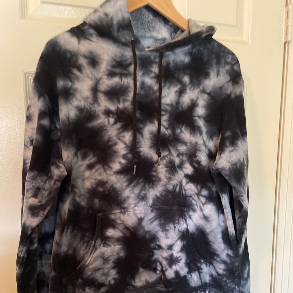 Independent Trading Co. Boys Large Hoodie Tie Dye